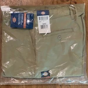 Dickies classic fit straight leg khaki pants